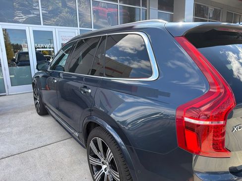 Used 2021 Volvo XC90 T6 Inscription w/ Lounge Package AWD/4WD image 7