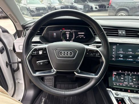 Used 2024 Audi Q8 e-tron Prestige w/ Prestige Package AWD/4WD image 21