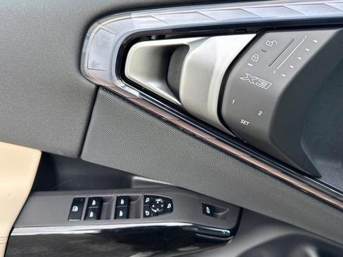 Used 2026 BMW X3 xDrive30 w/ Premium Package image 14