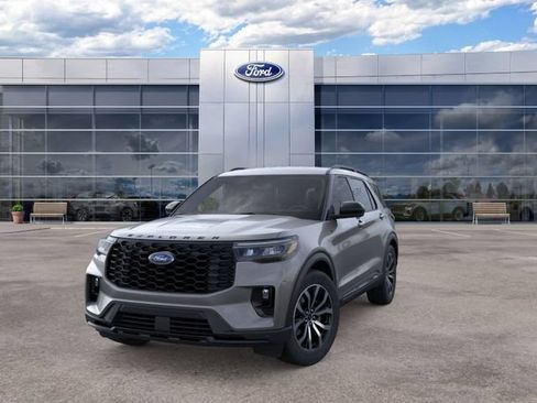New 2026 Ford Explorer ST-Line AWD/4WD image 2