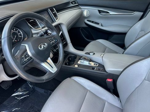 Used 2023 INFINITI QX50 Luxe FWD image 10