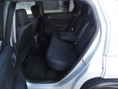 Used 2015 GMC Terrain SLE AWD/4WD image 26
