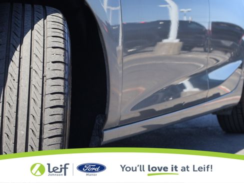 Used 2018 Chevrolet Cruze LT image 12