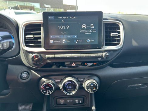 New 2026 Hyundai Venue SEL FWD image 20