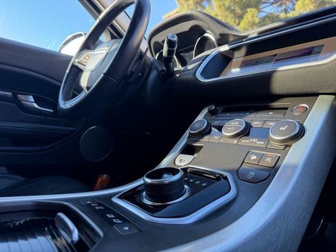 Used 2017 Land Rover Range Rover Evoque SE Premium AWD/4WD image 68