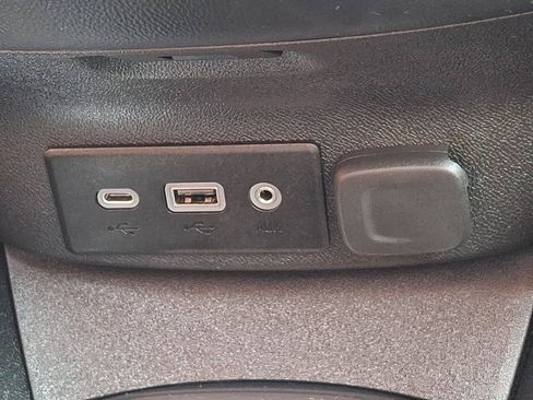 Used 2024 Chevrolet Malibu LT FWD image 25