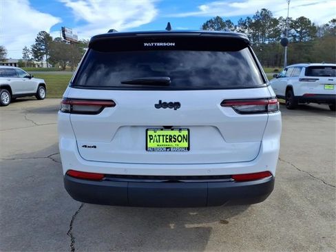 New 2025 Jeep Grand Cherokee L Limited image 3