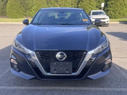 Used 2019 Nissan Altima 2.5 SV image 3