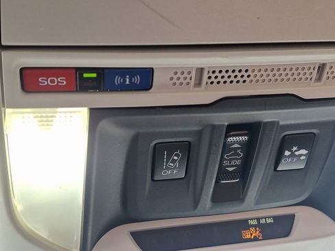 Used 2022 Subaru Forester Touring image 26