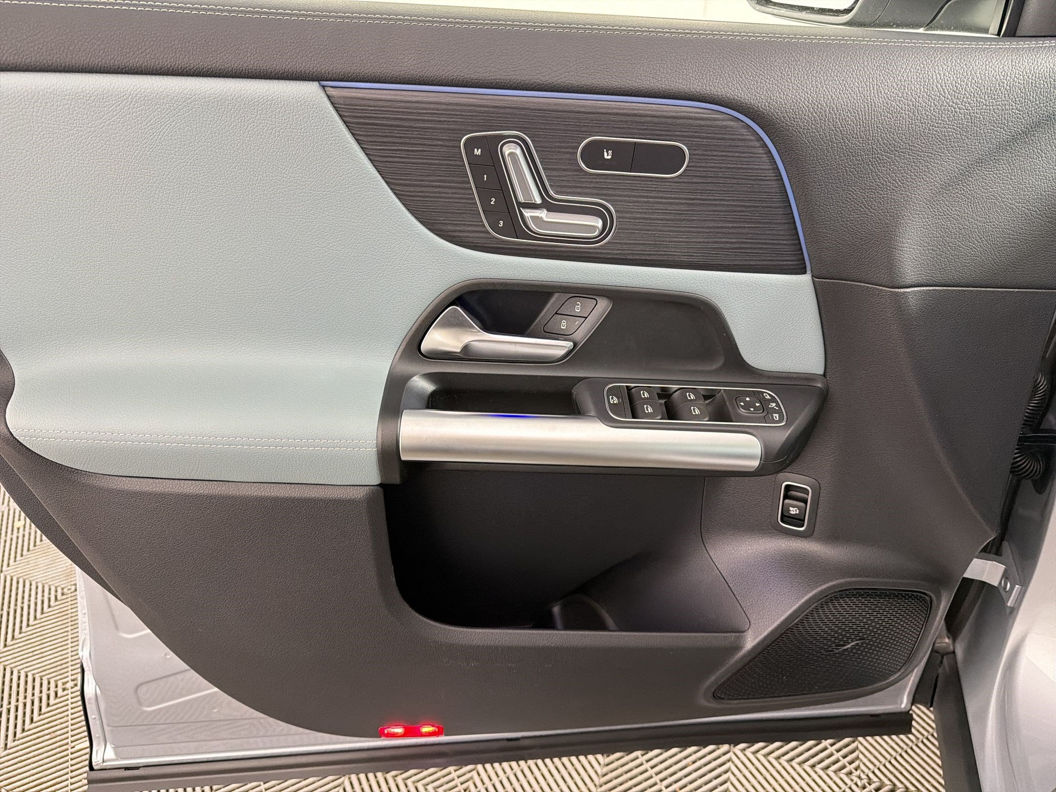 Certified 2026 Mercedes-Benz GLA 250 4MATIC image 13