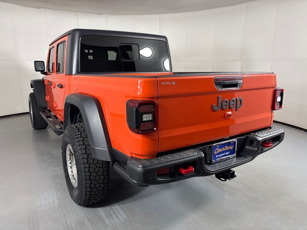 Used 2020 Jeep Gladiator Rubicon AWD/4WD image 6