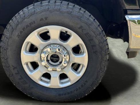 Certified 2024 Ford F250 XLT AWD/4WD image 20