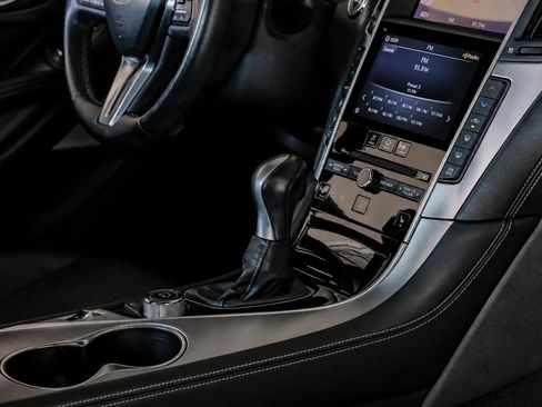 Used 2017 INFINITI Q60 3.0t w/ Premium Plus Package 3.0T RWD image 26