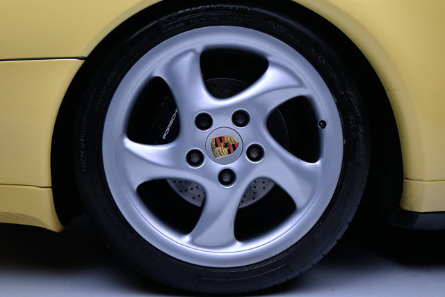 Used 1997 Porsche 911 Carrera RWD image 5