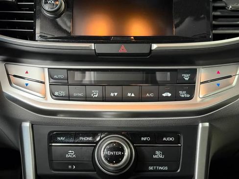 Used 2014 Honda Accord EX-L image 31