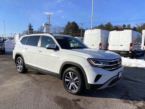 Used 2021 Volkswagen Atlas SE image 1