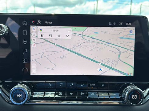 New 2025 GMC Canyon Elevation w/ Convenience Package image 18