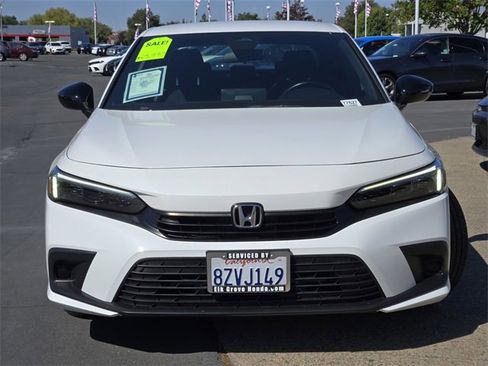 Used 2022 Honda Civic Sport image 2