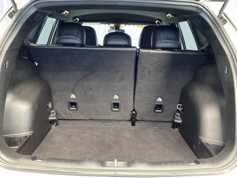 Certified 2024 Jeep Compass Latitude image 42