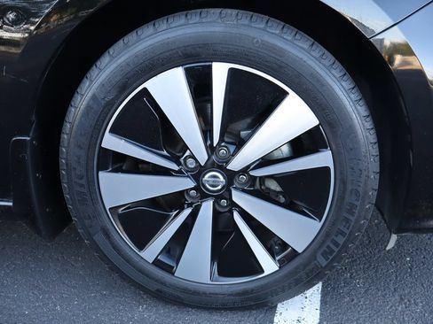 Used 2019 Nissan Altima 2.5 SV FWD image 45