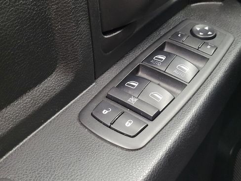 Used 2018 RAM 1500 Tradesman w/ Popular Equipment Group RWD image 27