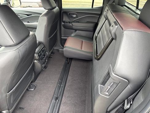 New 2026 Honda Ridgeline Black Edition image 16