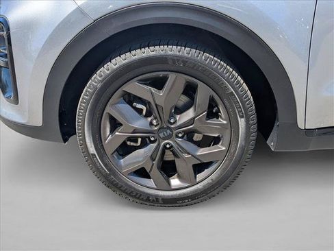 Used 2022 Kia Sportage Nightfall Edition FWD image 25