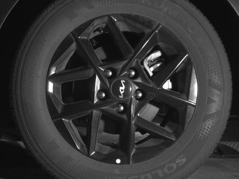 Used 2025 Kia K5 LXS image 14