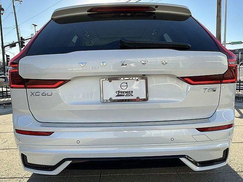 New 2026 Volvo XC60 T8 Ultra w/ Protection Package Premier AWD/4WD image 9