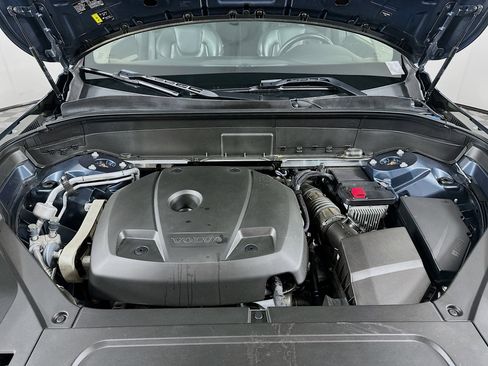 Used 2022 Volvo XC90 T6 Inscription w/ Climate Package image 36