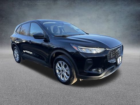 Used 2025 Ford Escape Active image 14