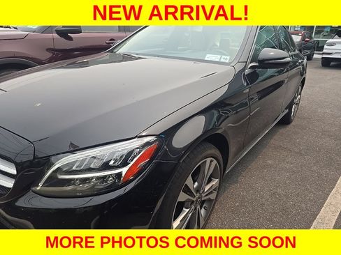Used 2019 Mercedes-Benz C 300 4MATIC Sedan image 2