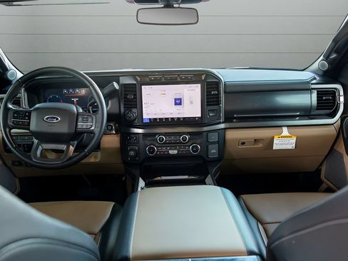 Used 2024 Ford F350 Lariat w/ Lariat Ultimate Package AWD/4WD image 34