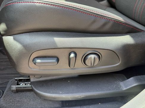 Used 2024 Chevrolet Equinox RS image 10