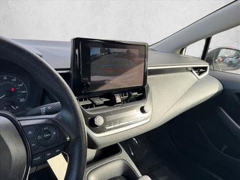 Used 2024 Toyota Corolla LE FWD image 14