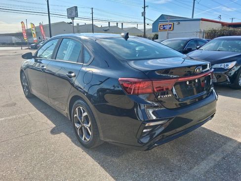 Used 2019 Kia Forte LXS image 7