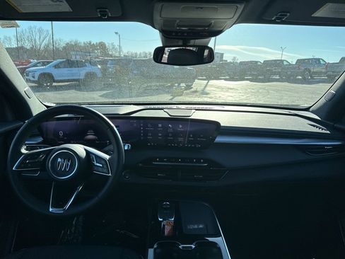 Used 2025 Buick Enclave Preferred image 16