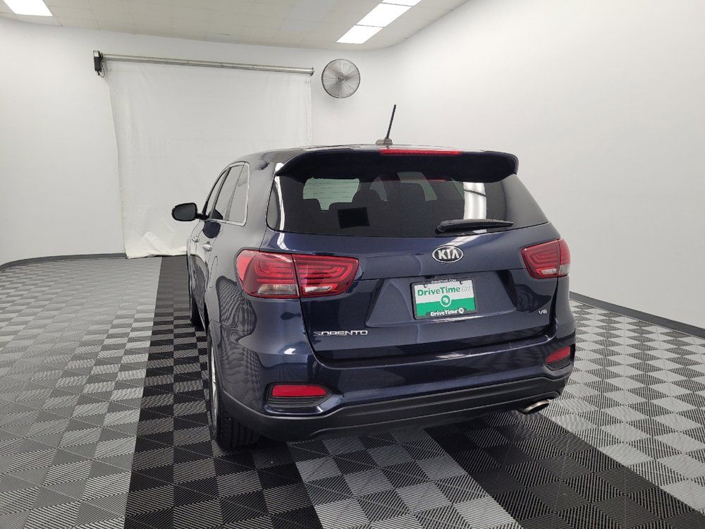 Used 2020 Kia Sorento FWD V6 image 6
