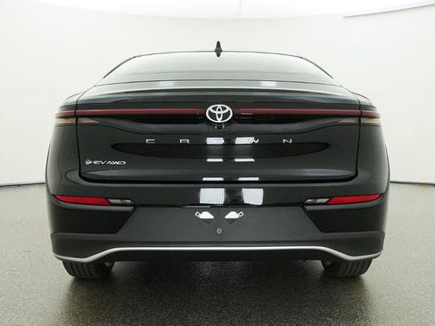 New 2026 Toyota Crown AWD/4WD image 11