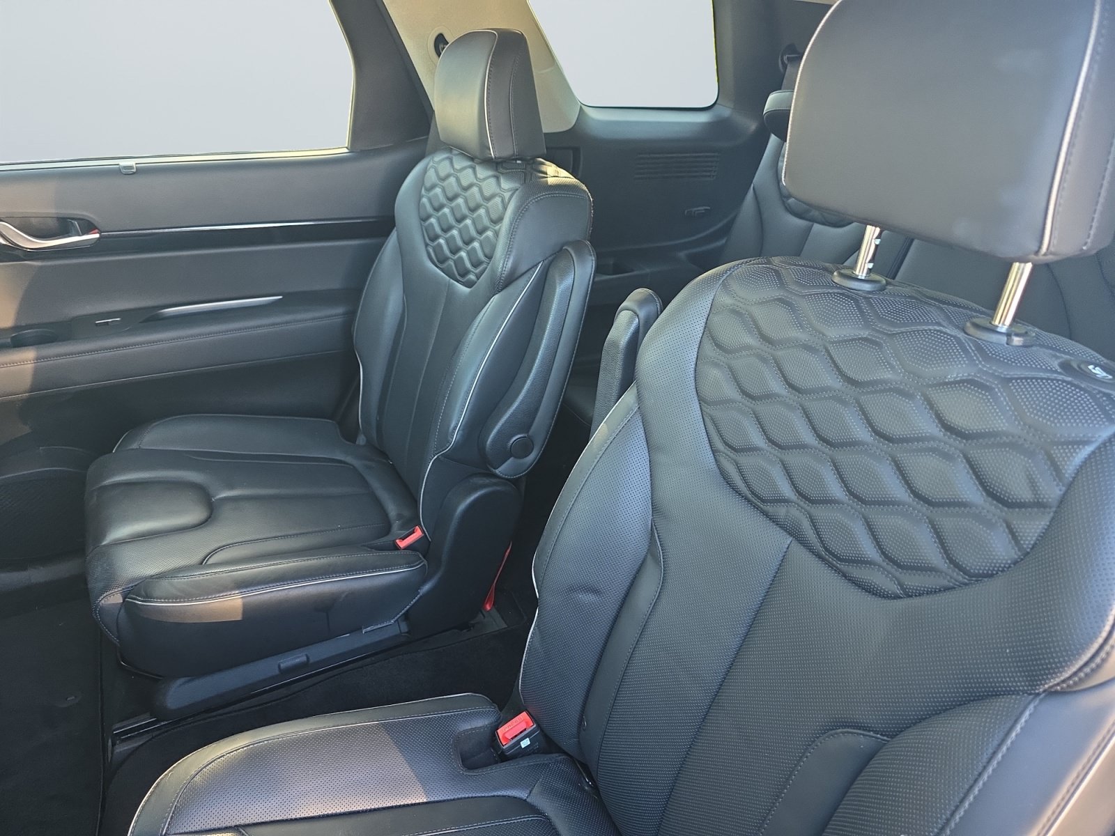 Used 2021 Hyundai Palisade Limited AWD/4WD image 14