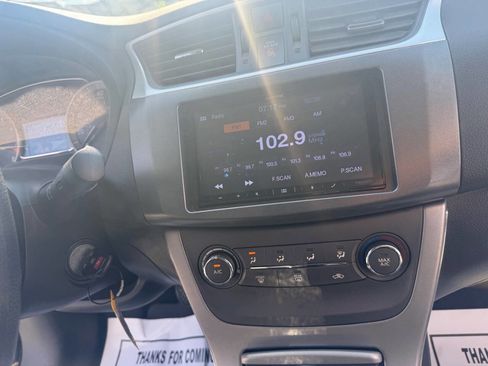 Used 2014 Nissan Sentra SV image 15