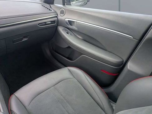 Used 2022 Hyundai Sonata SEL Plus w/ Cargo Package FWD image 16