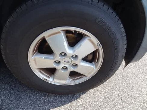 Used 2012 Ford Escape XLT image 21