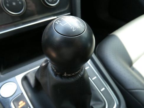 Used 2019 Volkswagen Golf Alltrack SE AWD/4WD image 28