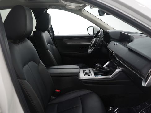 Certified 2024 MAZDA CX-90 Plug-In Hybrid w/ Preferred image 11