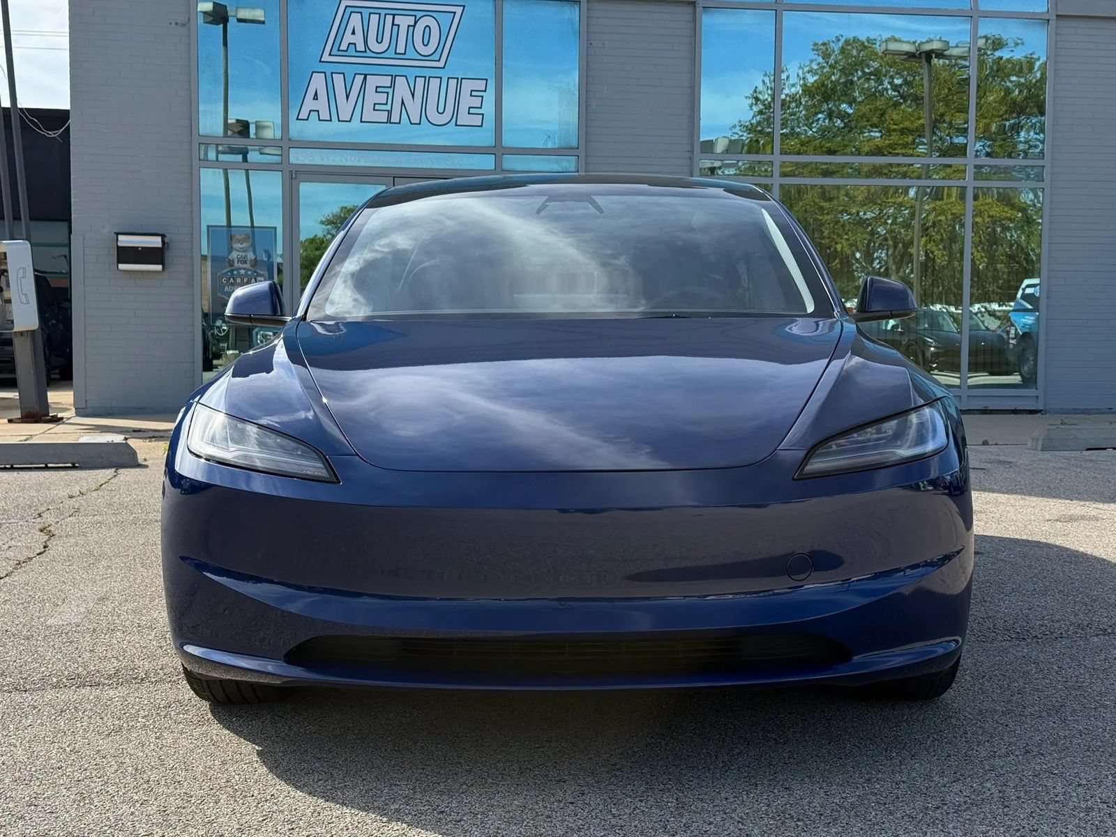 Used 2025 Tesla Model 3 RWD image 2