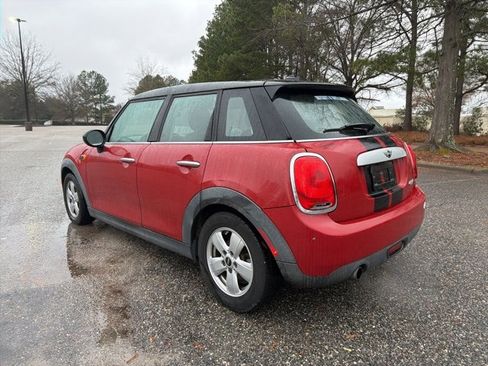 Used 2015 MINI Cooper 4-Door Hardtop image 7