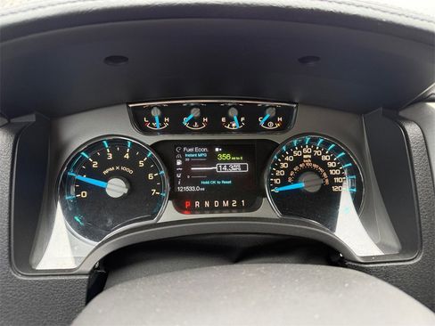Used 2013 Ford F150 Platinum image 16