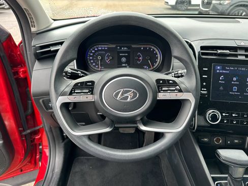 Used 2023 Hyundai Tucson SEL image 17