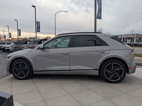 Certified 2025 Hyundai Ioniq 5 Limited image 9